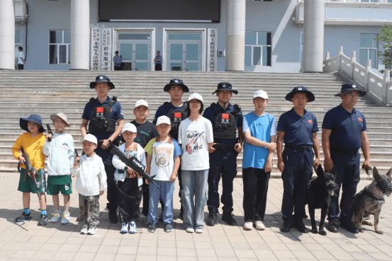 互助县检察“暑有所托” 关爱“检娃”成长