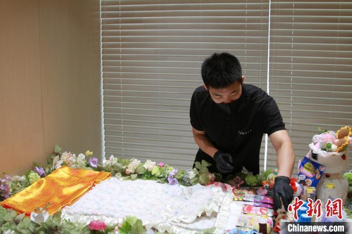 探访西安宠物殡葬业：正成为许多养宠人士“告别爱宠”的新选择